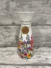 Load image into Gallery viewer, Mum vase - Flower