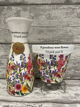 Load image into Gallery viewer, Grandma plant pot - Flowers