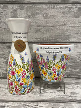 Load image into Gallery viewer, Grandma plant pot - Wildflowers