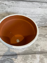 Load image into Gallery viewer, White Robin Plant Pot - Robins Appear