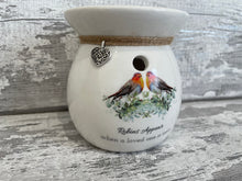 Load image into Gallery viewer, Robins Appear wax burner