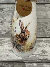 Load image into Gallery viewer, Hare Vase