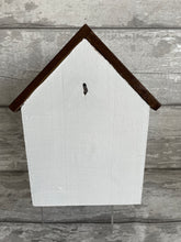 Load image into Gallery viewer, Hedgehog Bird box