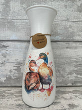 Load image into Gallery viewer, Duck Vase