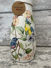 Load image into Gallery viewer, Birds Vase