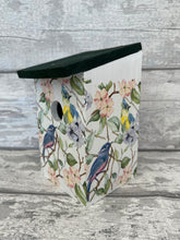 Load image into Gallery viewer, Birds bird box