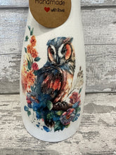 Load image into Gallery viewer, Owl Vase