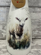 Load image into Gallery viewer, Lamb Vase