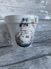 Load image into Gallery viewer, Hedgehog plant pot