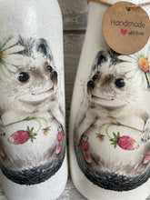 Load image into Gallery viewer, Hedgehog vase and light up bottle set