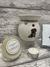 Load image into Gallery viewer, Black Dachshund/ sausage dog wax burner gift set