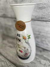 Load image into Gallery viewer, Hedgehog vase