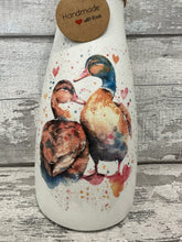 Load image into Gallery viewer, Duck Vase