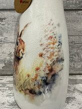 Load image into Gallery viewer, Hare Vase
