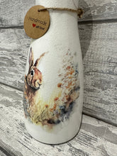 Load image into Gallery viewer, Hare Vase