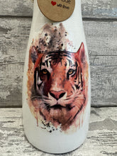 Load image into Gallery viewer, Tiger vase
