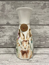 Load image into Gallery viewer, Hare floral vase
