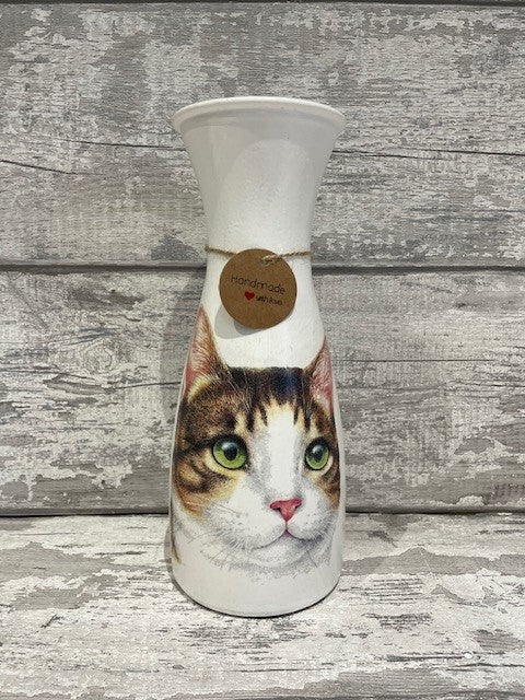 Cat vase