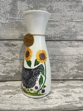 Load image into Gallery viewer, Chicken vase
