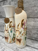 Load image into Gallery viewer, Hare floral vase and light up bottle
