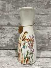 Load image into Gallery viewer, Hare floral vase
