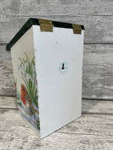 Load image into Gallery viewer, White robin bird box
