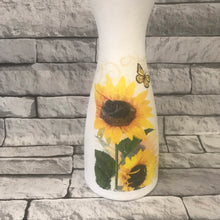 Load image into Gallery viewer, Sunflower butterfly vase
