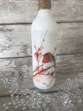 Load image into Gallery viewer, Robin in tree light up bottle
