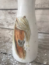 Load image into Gallery viewer, Pony vase
