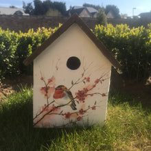 Load image into Gallery viewer, Robin bird box
