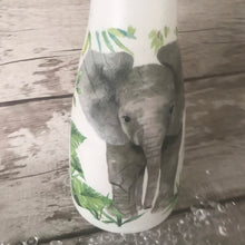 Load image into Gallery viewer, Elephant Vase &amp; Light Up Bottle

