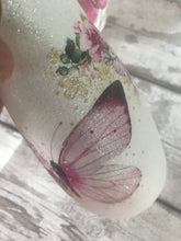 Load image into Gallery viewer, Pink butterfly vase
