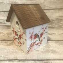 Load image into Gallery viewer, Robin bird box
