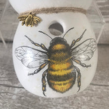 Load image into Gallery viewer, Bee wax burner
