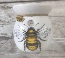 Load image into Gallery viewer, Bee Wax Burner
