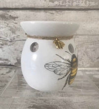 Load image into Gallery viewer, Bee Wax Burner
