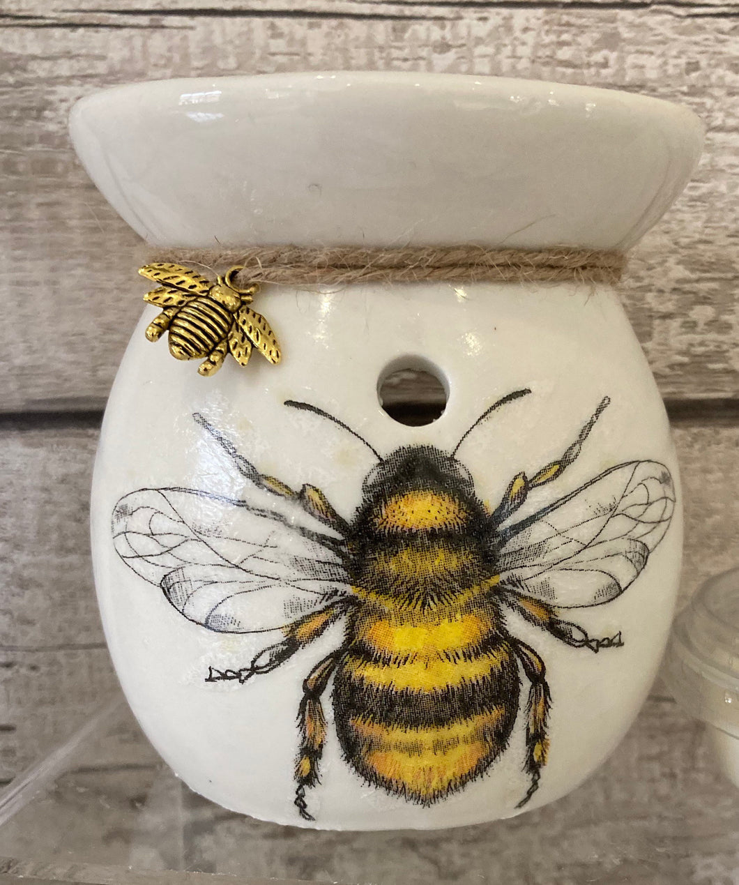 Bee wax burner