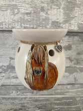 Load image into Gallery viewer, Horse Wax burner

