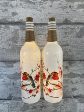 Load image into Gallery viewer, Robin in tree light up bottle
