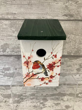 Load image into Gallery viewer, Robin in tree bird box

