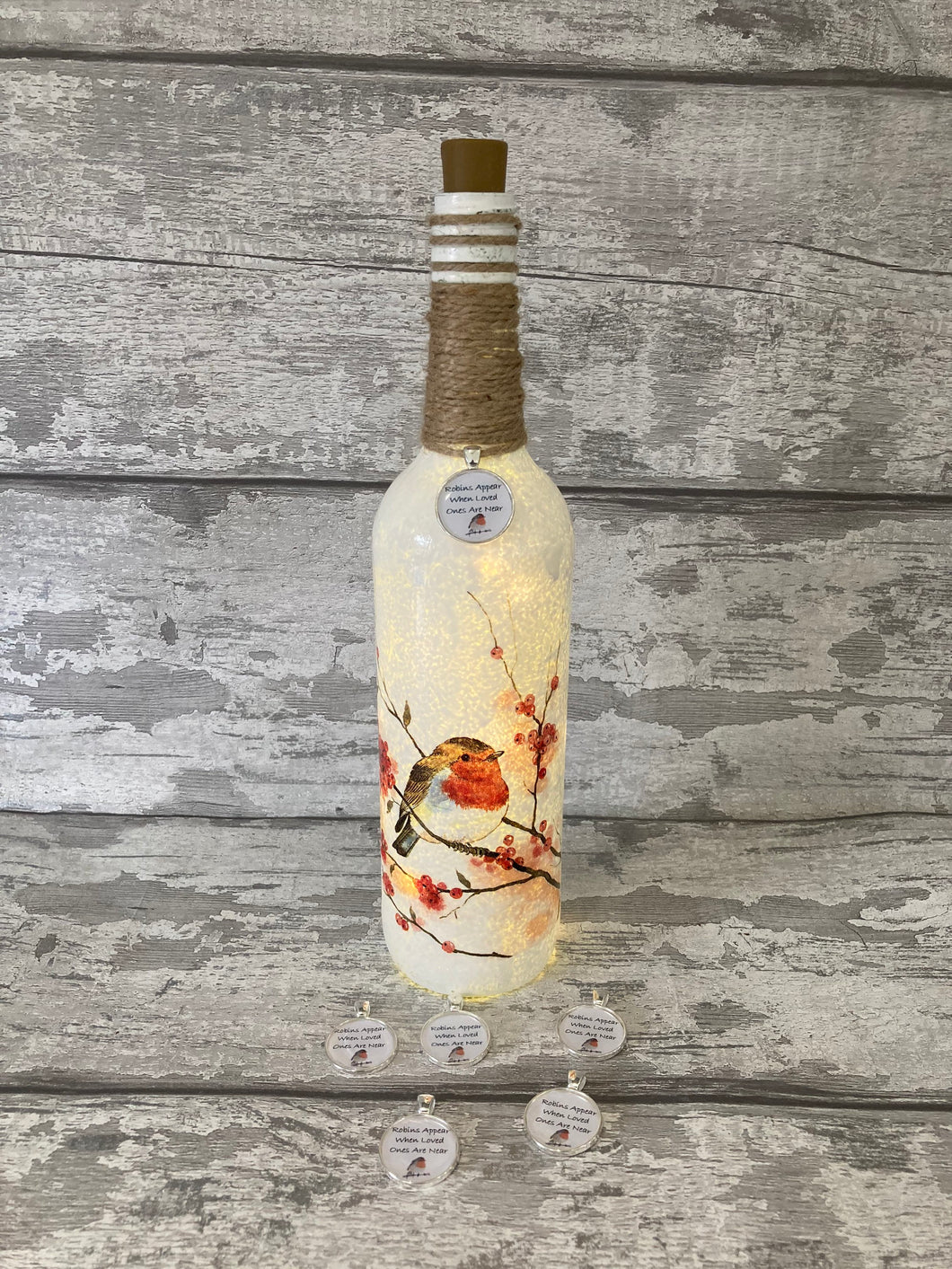 Robin light up bottle With Charm