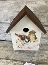 Load image into Gallery viewer, Sparrow Bird box
