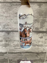 Load image into Gallery viewer, Horse  vase and light up bottle set
