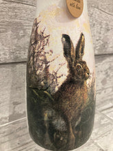 Load image into Gallery viewer, Hare in grass Vase
