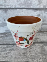 Load image into Gallery viewer, Robin in tree plant pot
