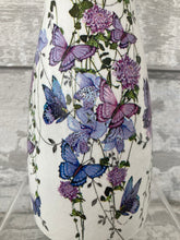 Load image into Gallery viewer, Purple butterfly vase
