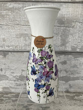 Load image into Gallery viewer, Purple butterfly vase
