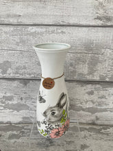 Load image into Gallery viewer, Bunny vase
