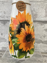 Load image into Gallery viewer, Sunflower vase
