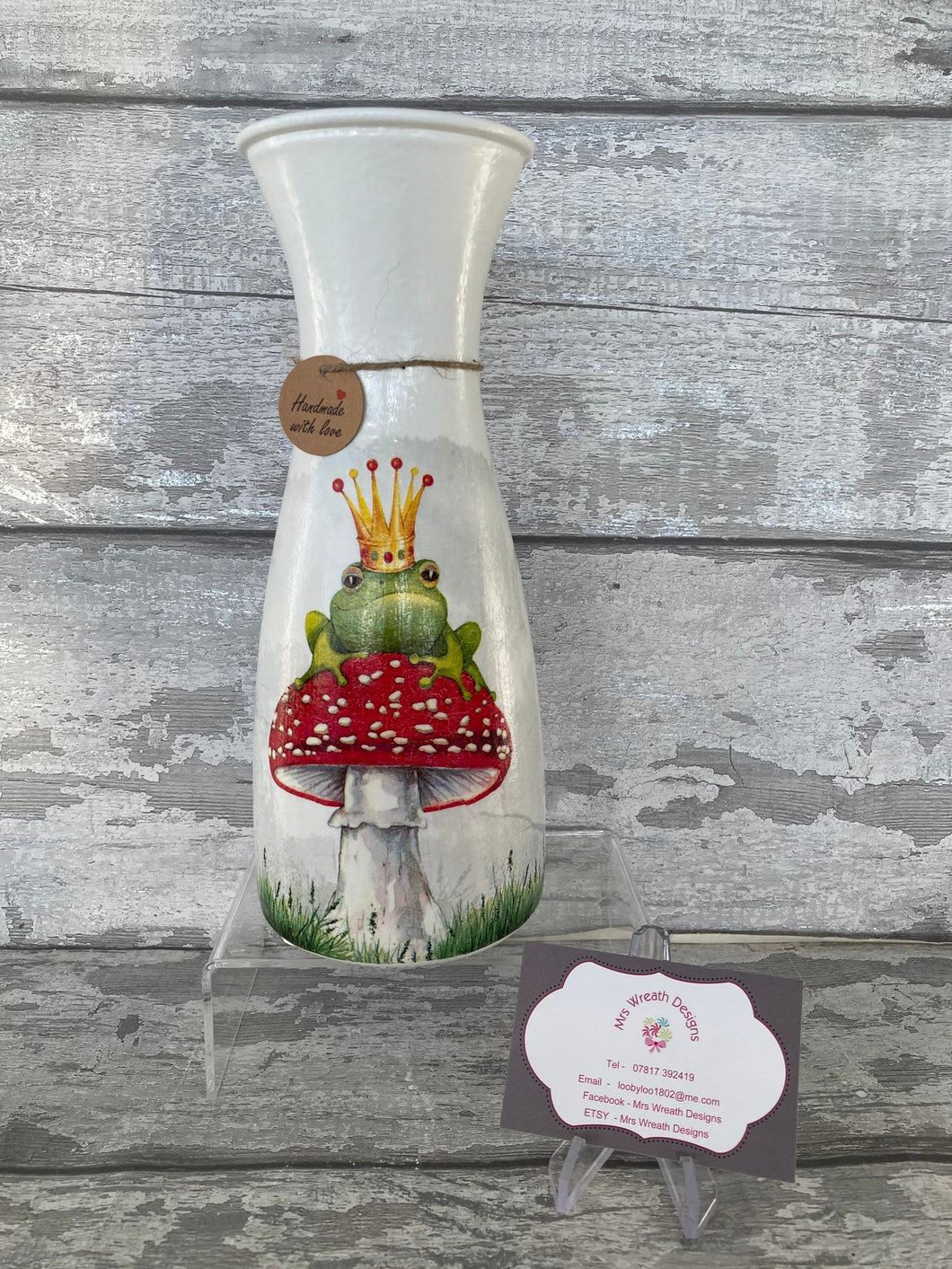 Frog  vase